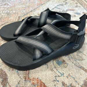 Chaco Men’s Z/1 Adjustable Strap Black Classic Sandal